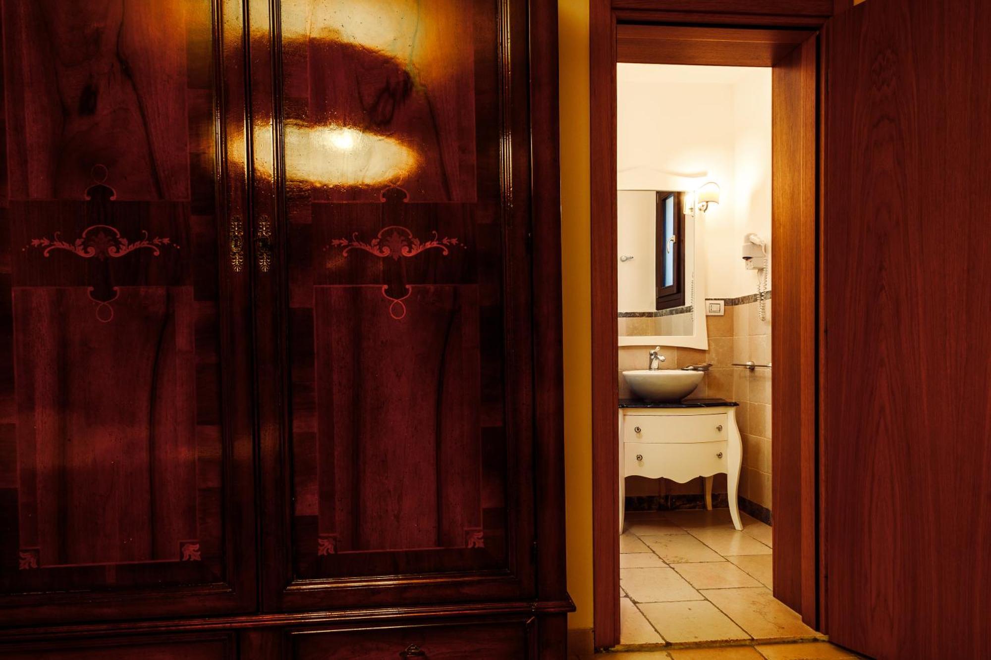 Vico Regio Hotel カザラーノ エクステリア 写真